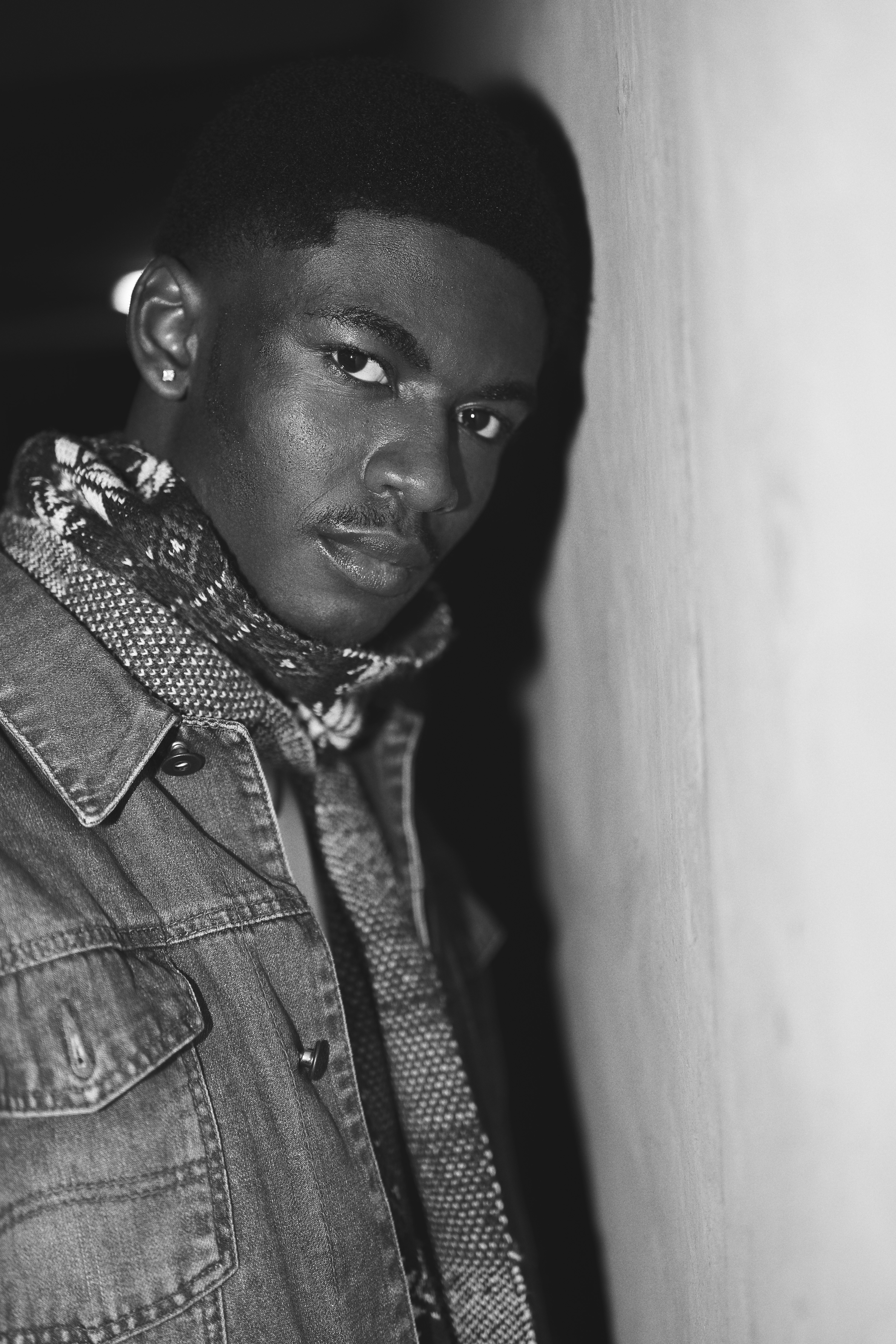 Model Photo 3